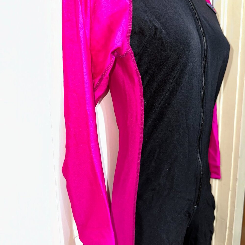 Pink & Black Hot Chillys Thermal One-piece Base Layer - Size Small"